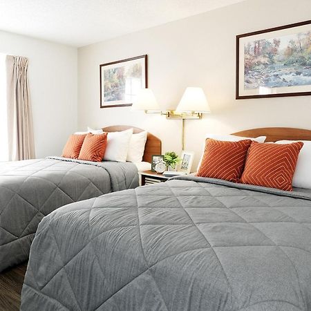 Intown Suites Extended Stay Dallas Tx - Medical Center Экстерьер фото
