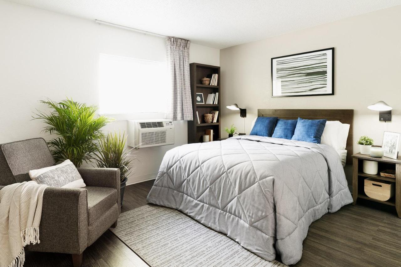 Intown Suites Extended Stay Dallas Tx - Medical Center Экстерьер фото